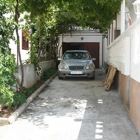 2995d * Vodice